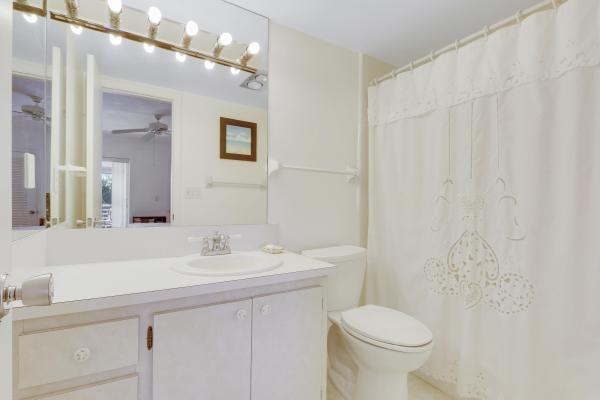 Tequesta Garden, 4 Garden St #207N, Tequesta, Florida 33469, image 2