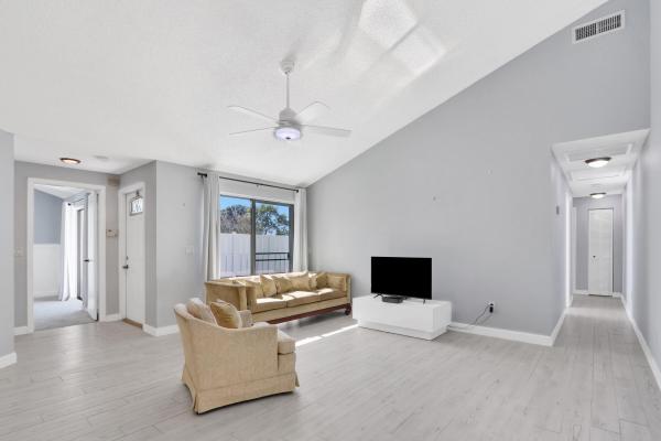Westwood Gardens, 5989 Golden Eagle Cir, Palm Beach Gardens, Florida 33418, image 3