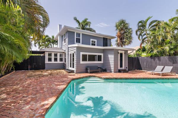 Estates Of South Palm Beach, 211 Nottingham Blvd, West Palm Beach, Florida 33405, image 1