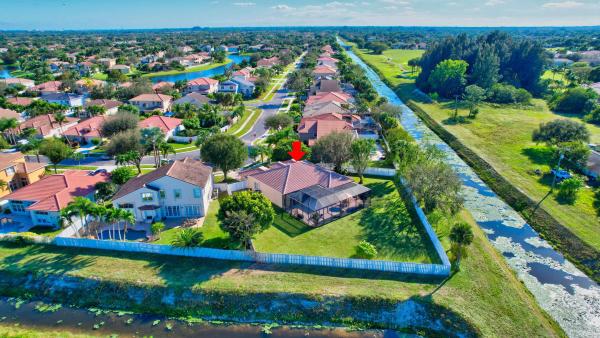 Shadow Creek Village, 6259 Shadow Tree Ln, Lake Worth, Florida 33463, image 1