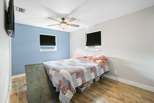 Latona Court, 625 Latona Ave, Lake Worth Beach, Florida 33460, image 1