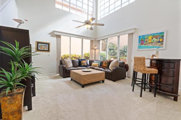 Villa D'Este, 7 Via Tivoli, Palm Beach Gardens, Florida 33418, image 2