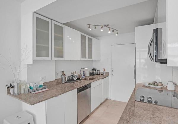 Bay Garden Manor, 1250 West Ave #14b, Miami Beach, Florida 33139, image 1