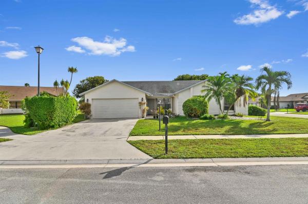 Boca Fontana, 19958 Court Of The Lions, Boca Raton, Florida 33434, image 1