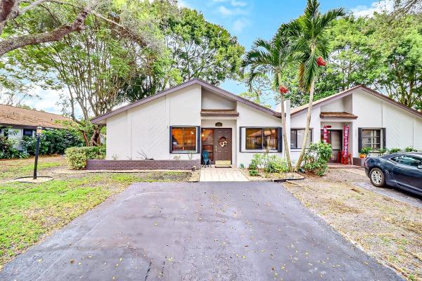 Shadywoods 2, 4223 Palm Forest Dr, Delray Beach, Florida 33445, image 1