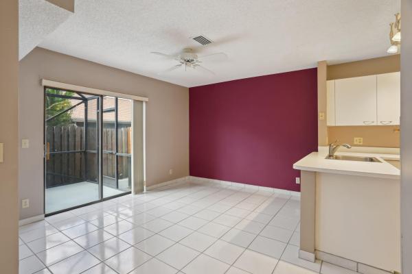 Country Fair, 9983 Watermill Cir #C, Boynton Beach, Florida 33437, image 2