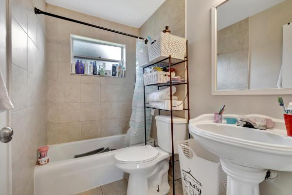Pine Air, 4234 Plumosa St, West Palm Beach, Florida 33406, image 2