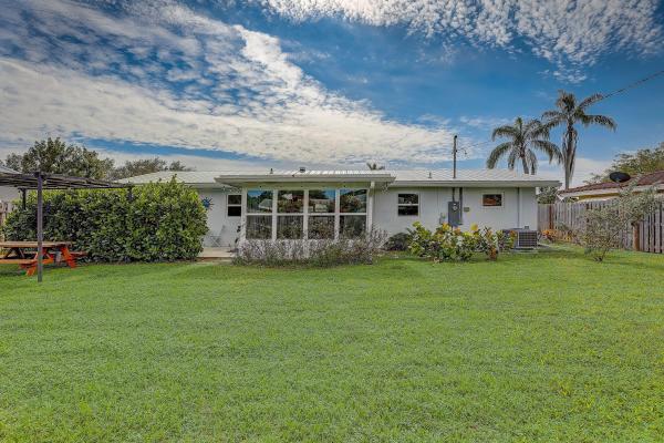 Villa Rica, 455 NE 34th St, Boca Raton, Florida 33431, image 2