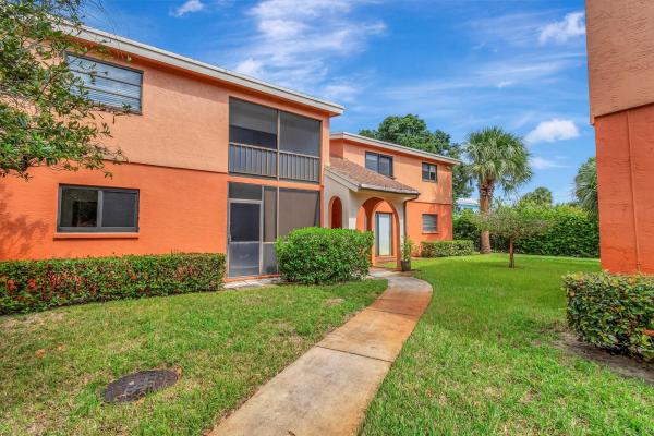Villa Valencia, 50 SE 12th St #2660, Boca Raton, Florida 33432, image 1