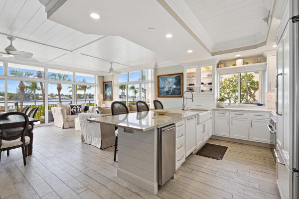 Inlet Pointe, 314 Inlet Way #102, Palm Beach Shores, Florida 33404, image 2