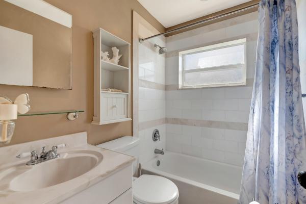 Palmetto Pines, 22210 Concha Ave, Boca Raton, Florida 33428, image 1