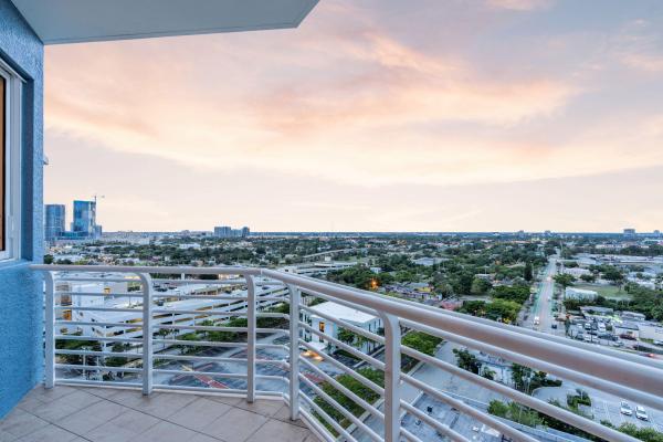 The Slade, 1551 N Flagler Dr #Ph 9, West Palm Beach, Florida 33401, image 1