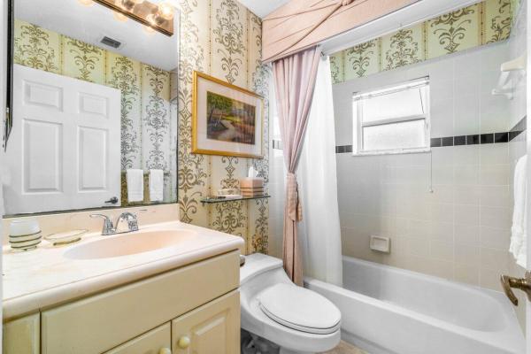 Lakeridge Falls, 7027 Falls Rd E, Boynton Beach, Florida 33437, image 1