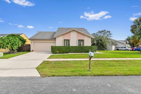 Strawberry Lakes, 6098 Farmers Pl, Lake Worth Beach, Florida 33463, image 1