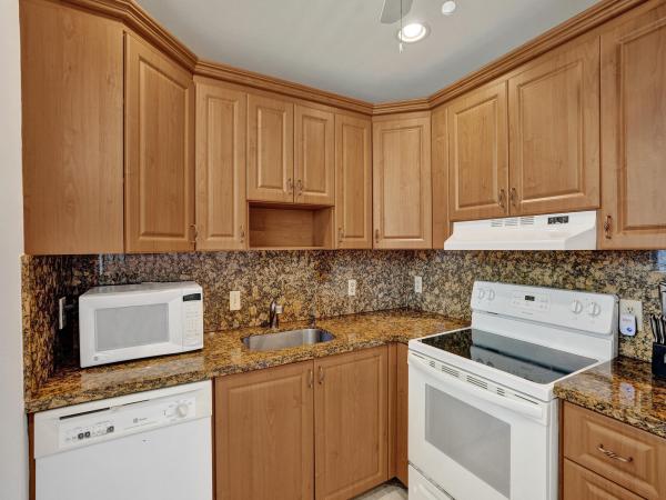 Seville At Kings Point, 52 Seville C, Delray Beach, Florida 33446, image 2