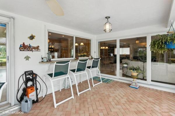 The Fairways, 22102 Serenata Cir E, Boca Raton, Florida 33433, image 1
