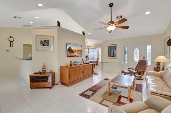 Lake Boynton Estates, 816 SW 1st Ct, Boynton Beach, Florida 33426, image 2