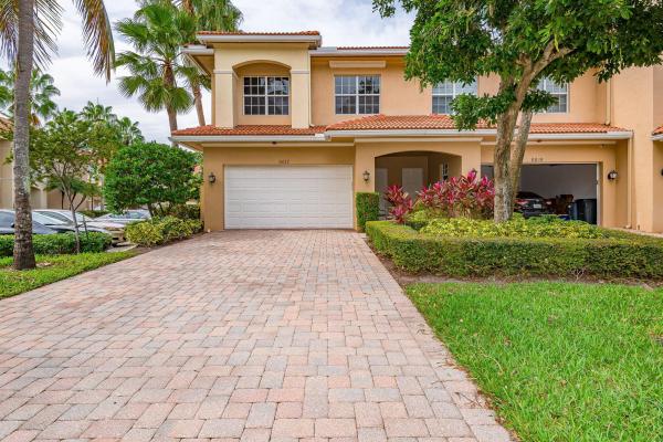 Cielo Townhomes, 5017 Vine Cliff Way, Palm Beach Gardens, Florida 33418, image 1