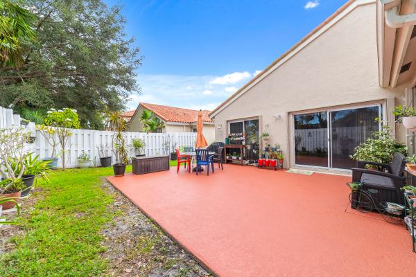 Spinnaker Bay At Lake Charleston, 7297 Nautica Way, Lake Worth, Florida 33467, image 1