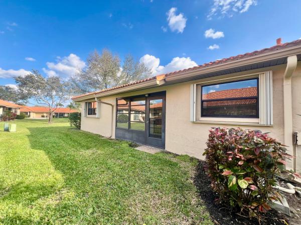 Bent Tree Villas West, 4510 Apple Tree Cir #B, Boynton Beach, Florida 33436, image 2
