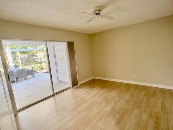 Sun Terrace At The Oaks, 1602 Silverleaf Oak Ct, Palm Beach Gardens, Florida 33410, image 1