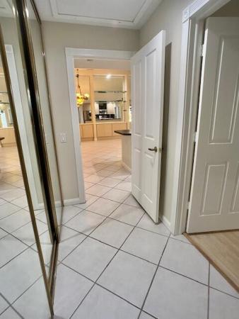 Sun Terrace At The Oaks, 1602 Silverleaf Oak Ct, Palm Beach Gardens, Florida 33410, image 3