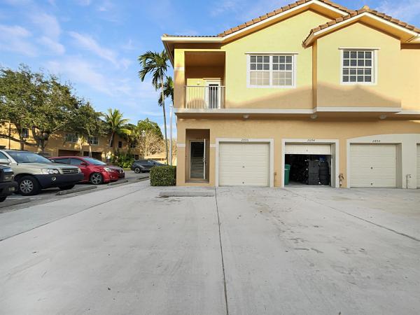 Crestwood At Carolina, 2896 Crestwood Ter #4202, Margate, Florida 33063, image 1