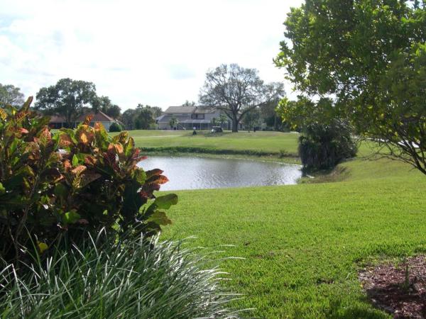 Lakeshore Village Of Meadowood, 3200 Twin Lakes Ter #102, Fort Pierce, Florida 34951, image 2