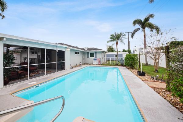 Tropical Country Estates, 9240 Bracelet Dr, Lake Worth, Florida 33467, image 1