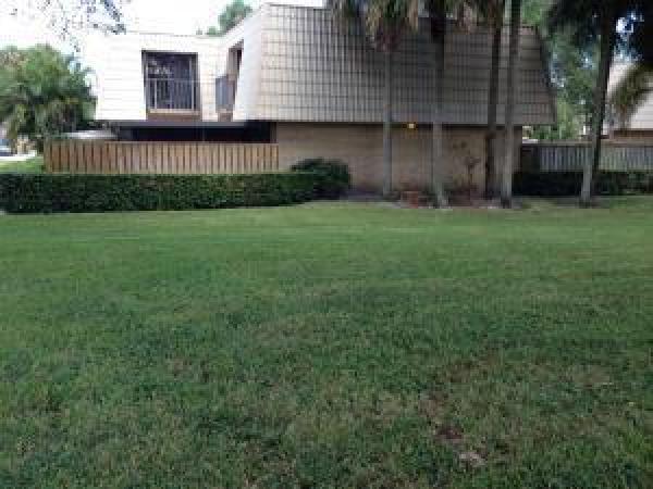 Village Of Sandalwood Lakes South, 5742 57th Way, West Palm Beach, Florida 33409, image 1