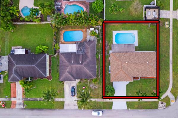 Palmetto Pines, 4509 Betelnut St, Boca Raton, Florida 33428, image 1