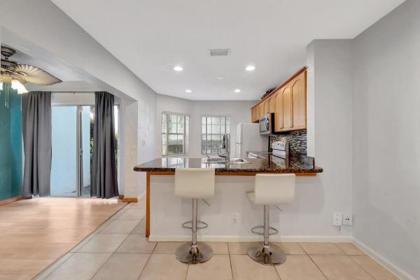 Plum At Boca Pointe, 6627 Via Regina, Boca Raton, Florida 33433, image 2