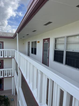 Fanshaw At Century Village, 123 Fanshaw C, Boca Raton, Florida 33434, image 2