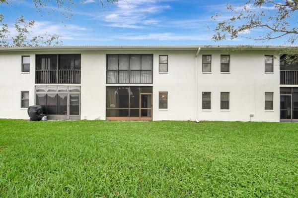 Sun Valley East, 9748 Pavarotti Ter #103, Boynton Beach, Florida 33437, image 2