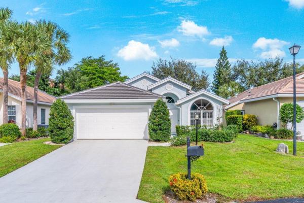 Hidden Lake, 2757 S Clearbrook Cir, Delray Beach, Florida 33445, image 1