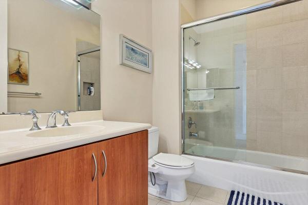 Wilton Station, 2633 NE 14th Ave #504, Wilton Manors, Florida 33334, image 2