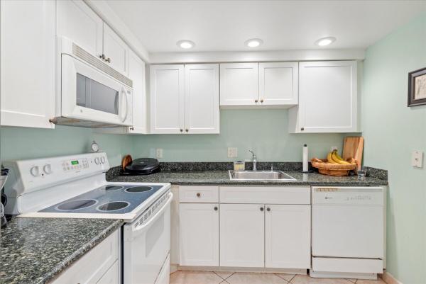 Mayfair House, 3589 S Ocean Blvd #709, South Palm Beach, Florida 33480, image 2
