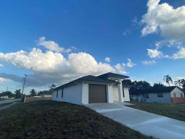 Plantation Village, 1608 Meridian Rd Rd, West Palm Beach, Florida 33417, image 1
