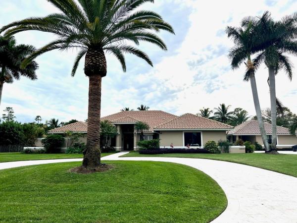 Paddock Park 1 Of Wellington, 14660 Stirrup Ln, Wellington, Florida 33414, image 1