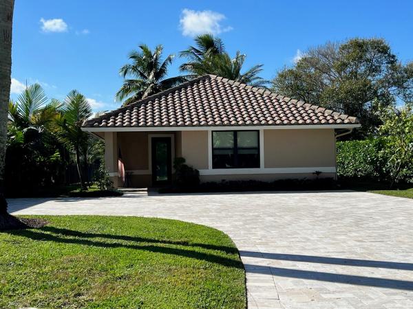 Paddock Park 1 Of Wellington, 14660 Stirrup Ln, Wellington, Florida 33414, image 2