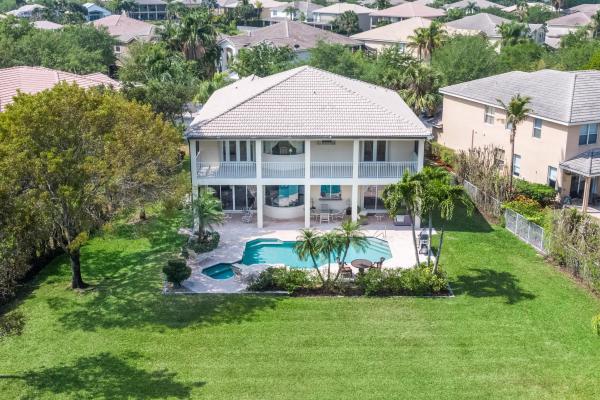 Saturnia, 19329 Skyridge Cir, Boca Raton, Florida 33498, image 1