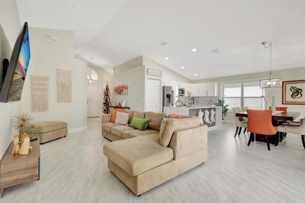 Sunset Pointe, 12204 Sunset Point Cir, Wellington, Florida 33414, image 1