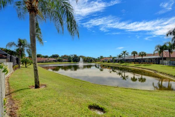 Laurel Estates At Wycliffe, 10546 Laurel Estates Ln, Lake Worth, Florida 33449, image 2