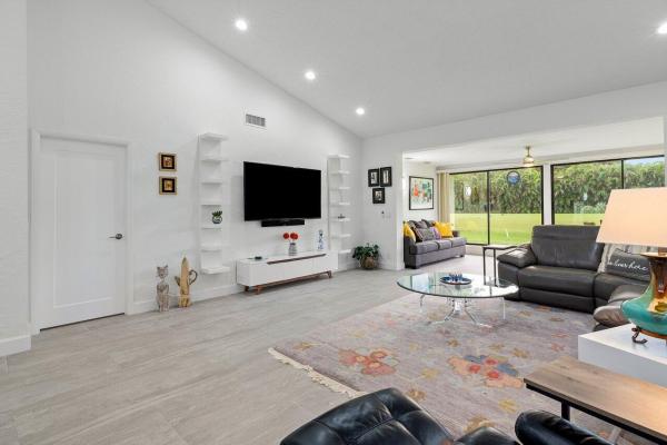 Cambridge At Hunters Run, 36 Cambridge Dr, Boynton Beach, Florida 33436, image 1