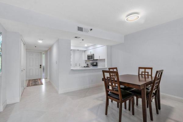 The Glens, 6420 Boca Del Mar Dr #108, Boca Raton, Florida 33433, image 3