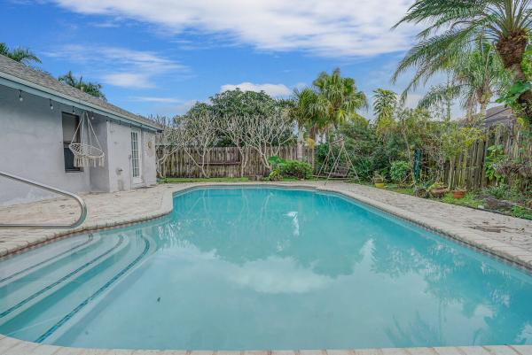 Barrington, 10120 182nd Ln S, Boca Raton, Florida 33498, image 2