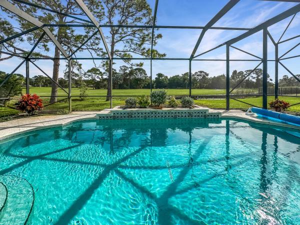 Holiday Pines, 5407 Echo Pines Cir, Fort Pierce, Florida 34951, image 2