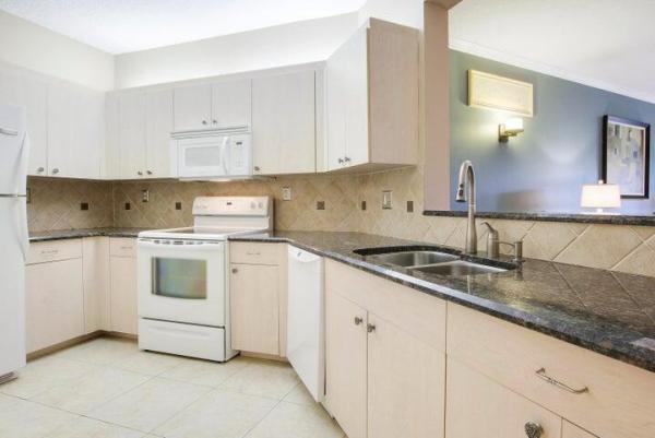 Uno Lago, 400 Uno Lago Dr #304, Juno Beach, Florida 33408, image 1