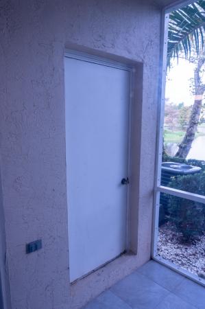 Palmbrooke Townhomes, 5056 Palmbrooke Cir, West Palm Beach, Florida 33417, image 2
