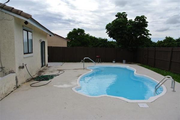 Country Fair, 6381 Country Fair Cir, Boynton Beach, Florida 33437, image 2